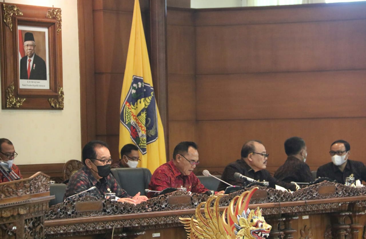 Ketua DPRD Bali Minta Bantuan Desa Adat Tidak Disamaratakan 