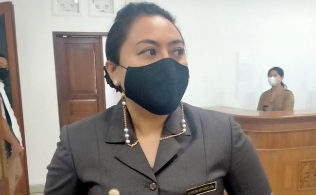 Kasus korupsi mantan Bupati Tabanan, Eka Wirastuti.