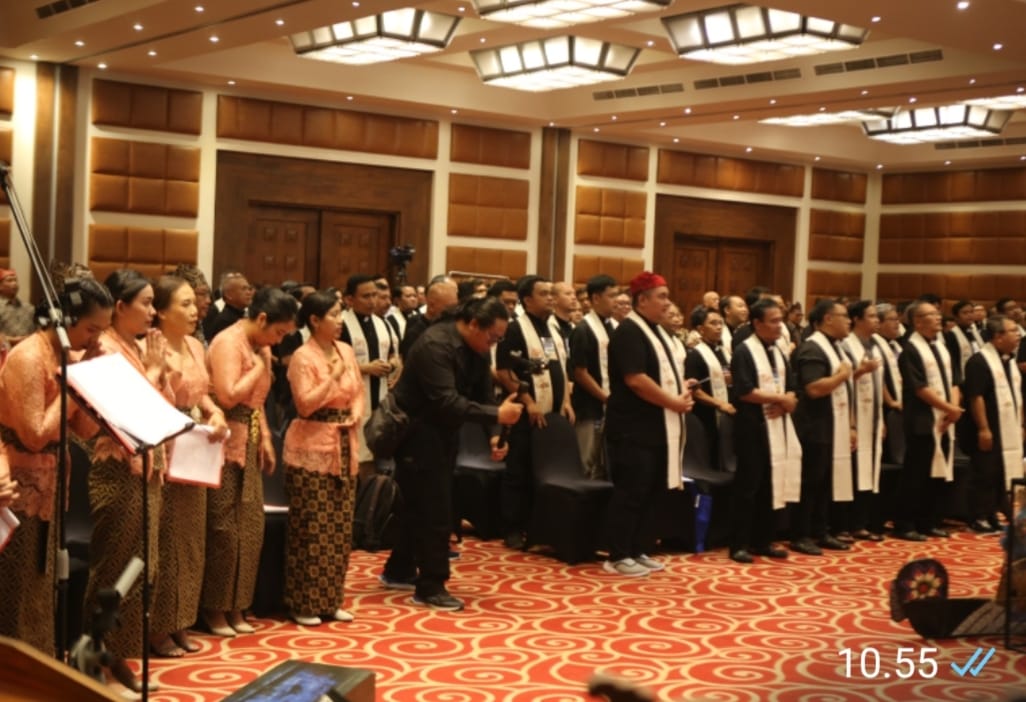 Sasana misa pembukaan pertemuan Unio Regio Jawa, di hall Ketapang Indah Hotel & Resort.